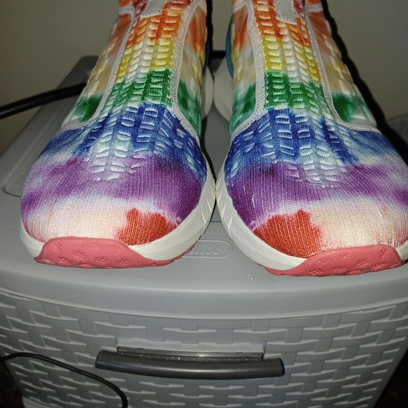 Men's Under Armour shoes - Picture 4 of 5